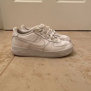 Nike Air Force Ones in great pre - owned condition size 7M/9W